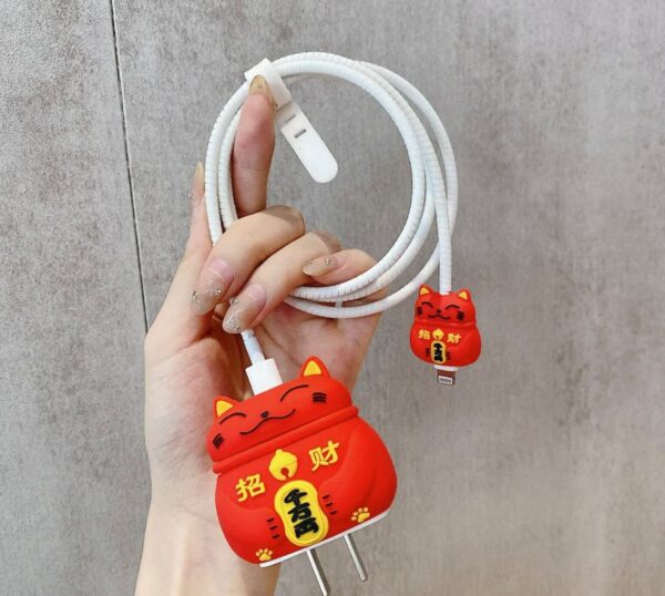 LuckyCharge Kitty 🍀 Charm Up Your Charge.