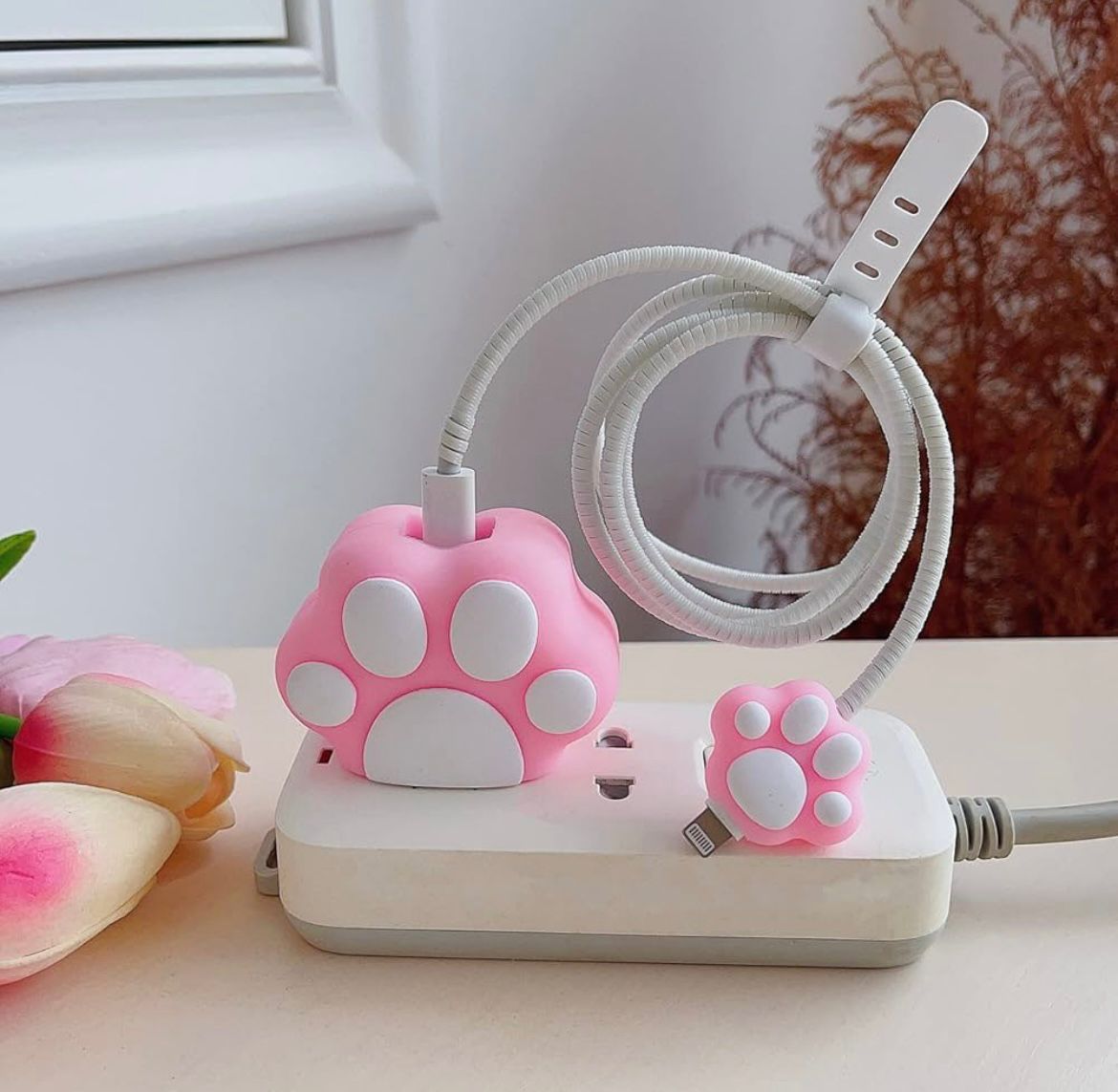 🐾 Pawfect Charge Case ✨ Cute, Cozy & Claw-some Charging!